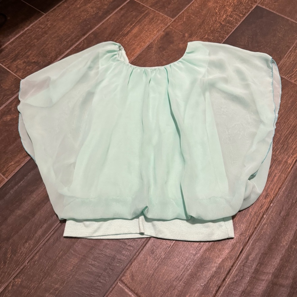 EUC Glitter Girl Billow Flowy Blouse